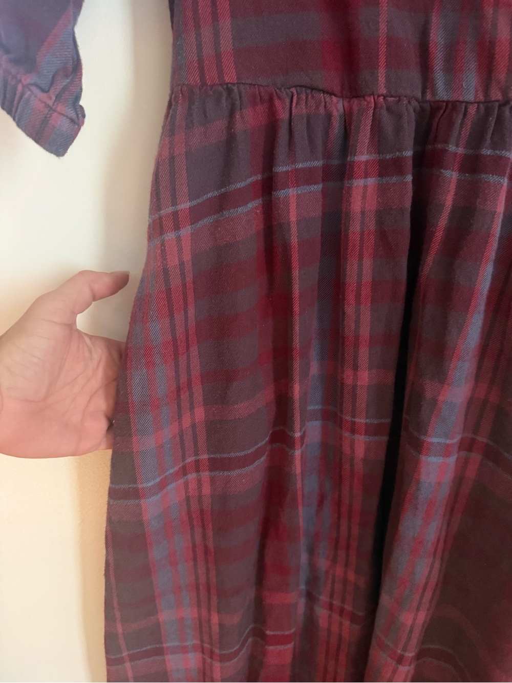 Pact Fireside Flannel Crossover Faux Wrap Midi Dress in Burgundy Size XS - Picture 10 of 12
